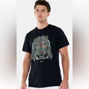 Nike Men’s LeBron Strive For Greatness Tee